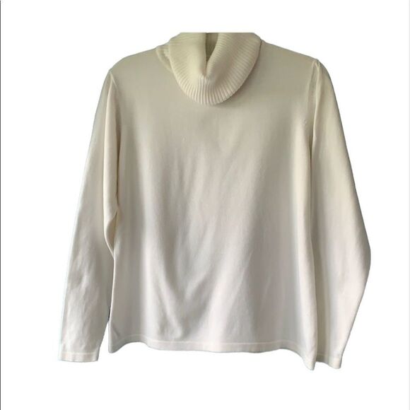 Conrad C Collection XL turtleneck white sweater - Picture 1 of 5